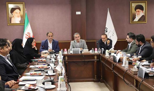 نشست مدیران سرمایهگذاری سازمانهای مناطق آزاد کشور برگزار شد نشست مدیران سرمایهگذاری سازمانهای مناطق آزاد کشور برگزار شد